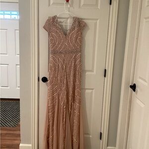 Size 8 color is blush and original price is 369